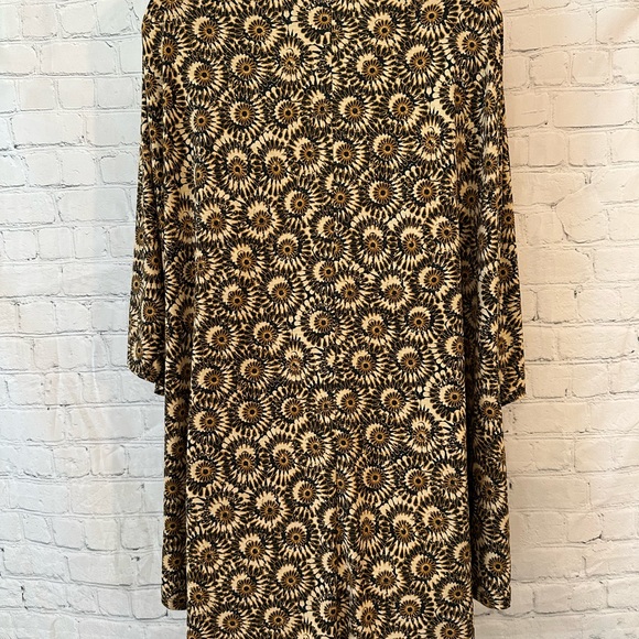 LulaRoe kimono nwt - Picture 4 of 7